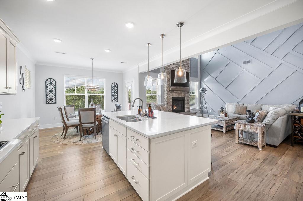 147 Bellecrest Lane Greenville, SC 29607