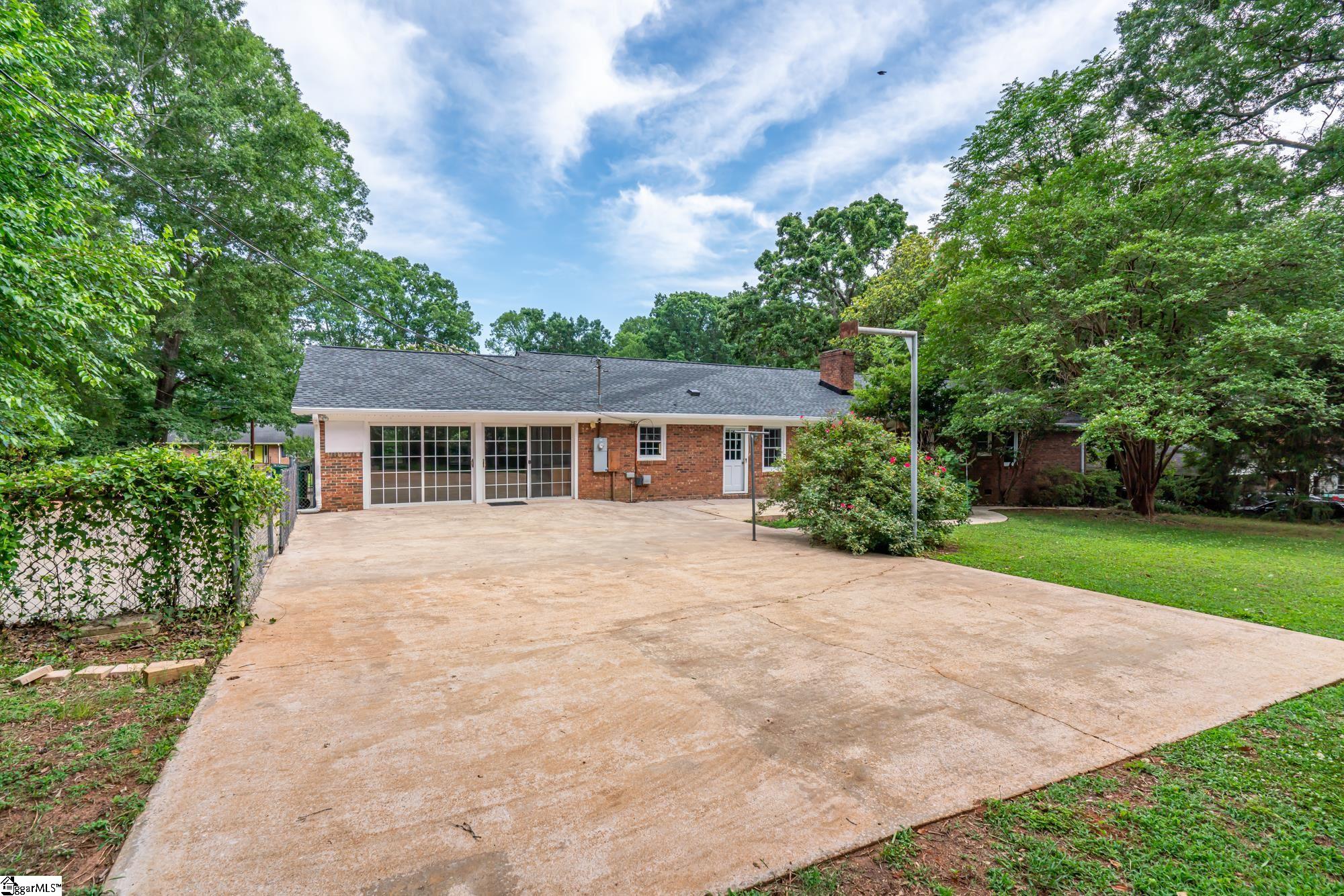259 Harrell Drive Spartanburg, SC 29307