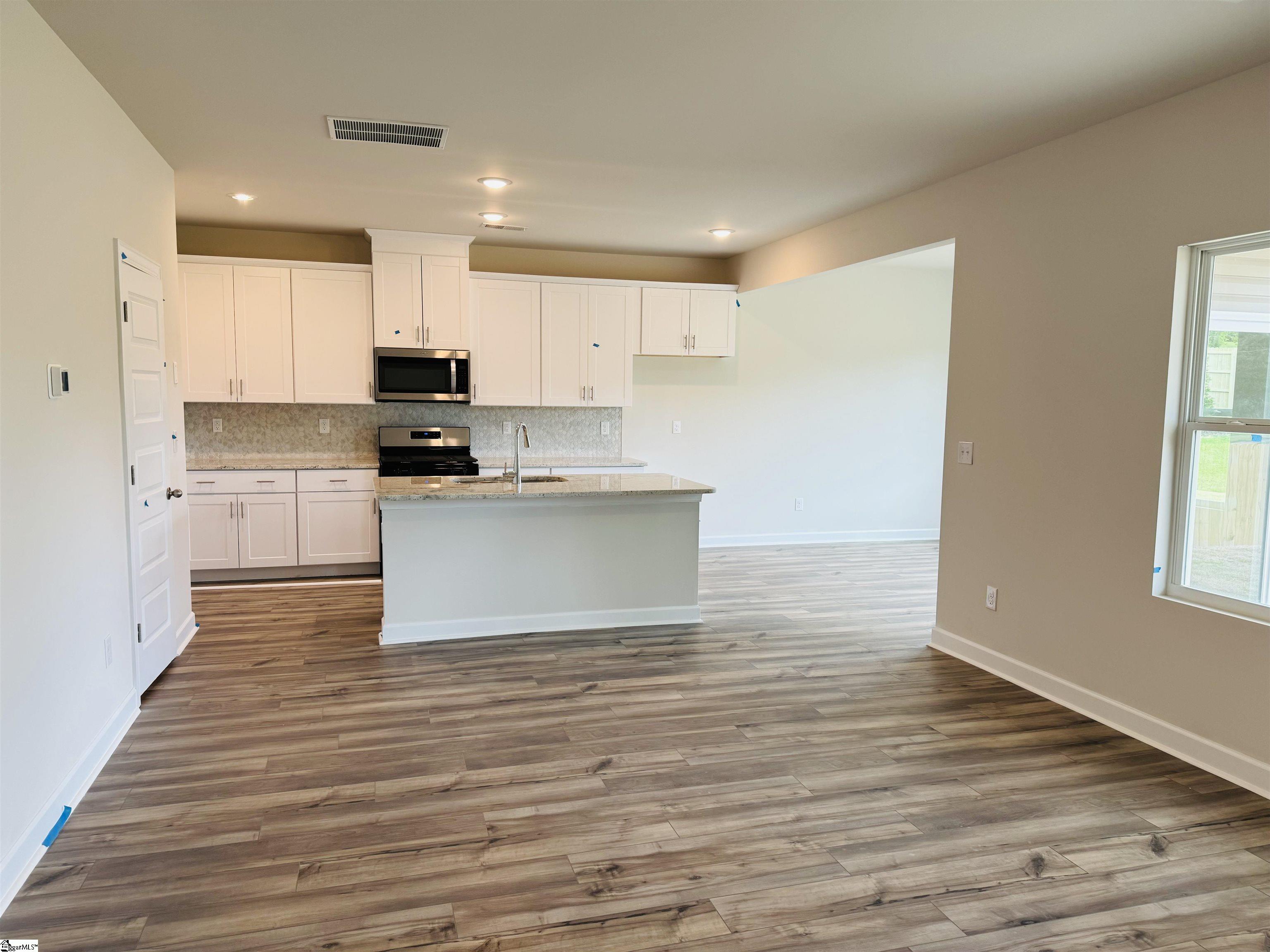 143 Longleaf Lane Pendelton, SC 29670