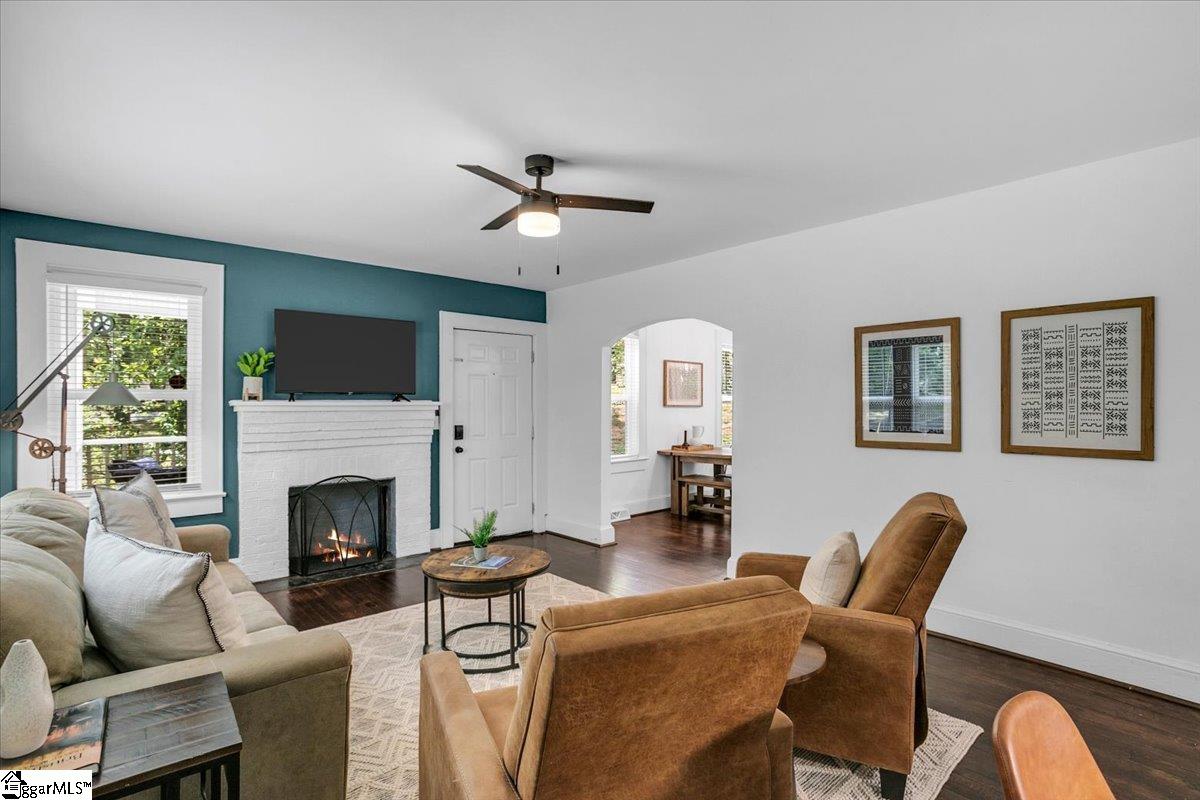 13 Tindal Road Greenville, SC 29617