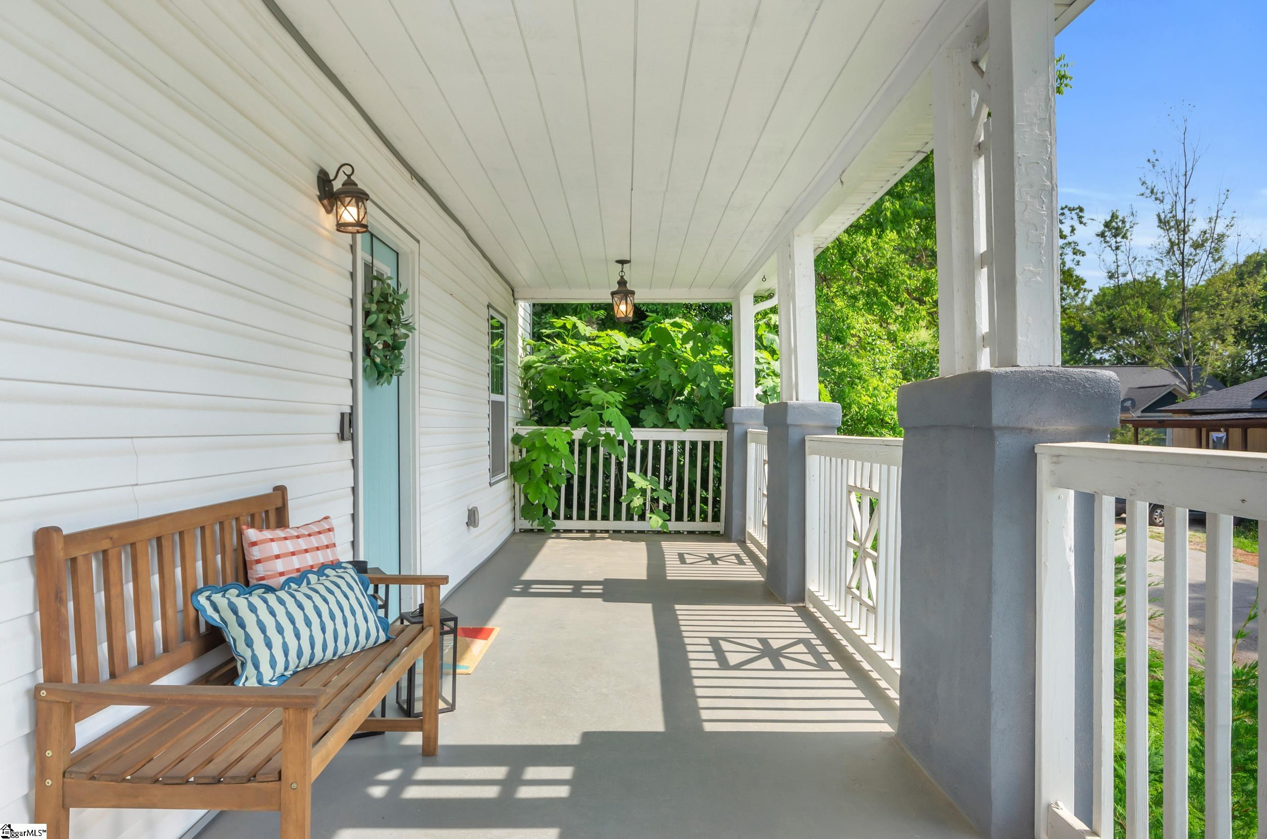 44 4th Avenue Greenville, SC 29611