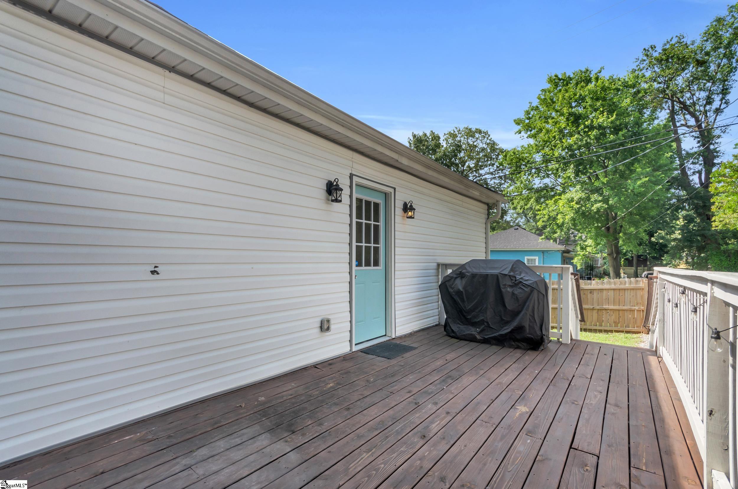 44 4th Avenue Greenville, SC 29611