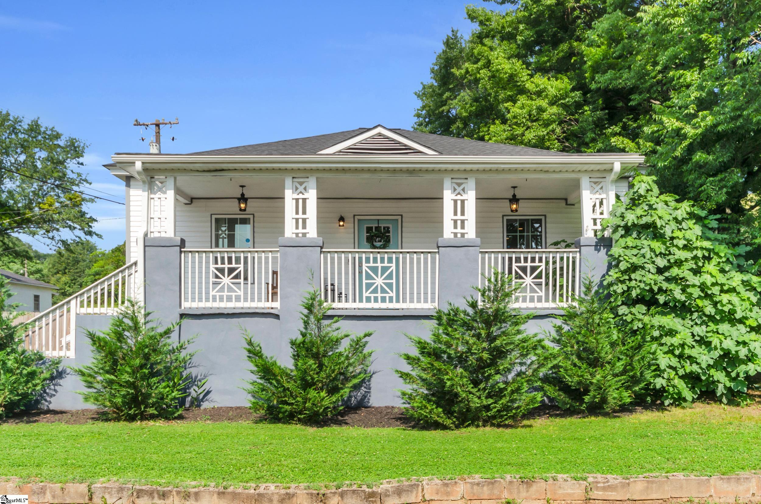 44 4th Avenue Greenville, SC 29611