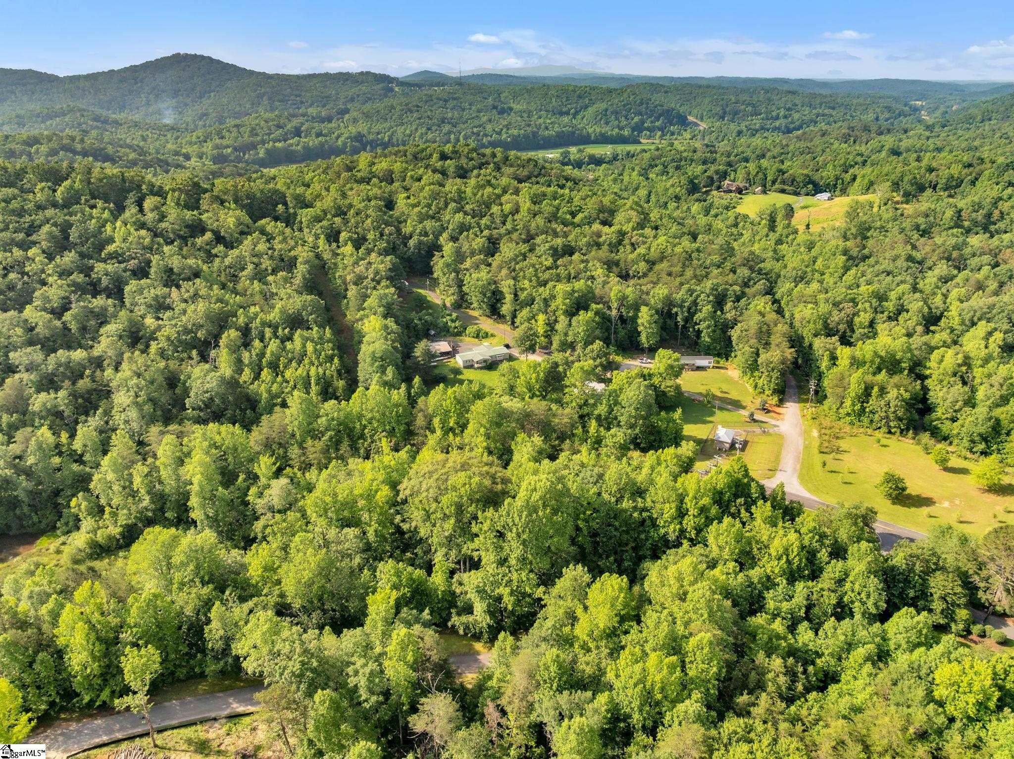 10 Queensmoor Road Travelers Rest, SC 29690-4100