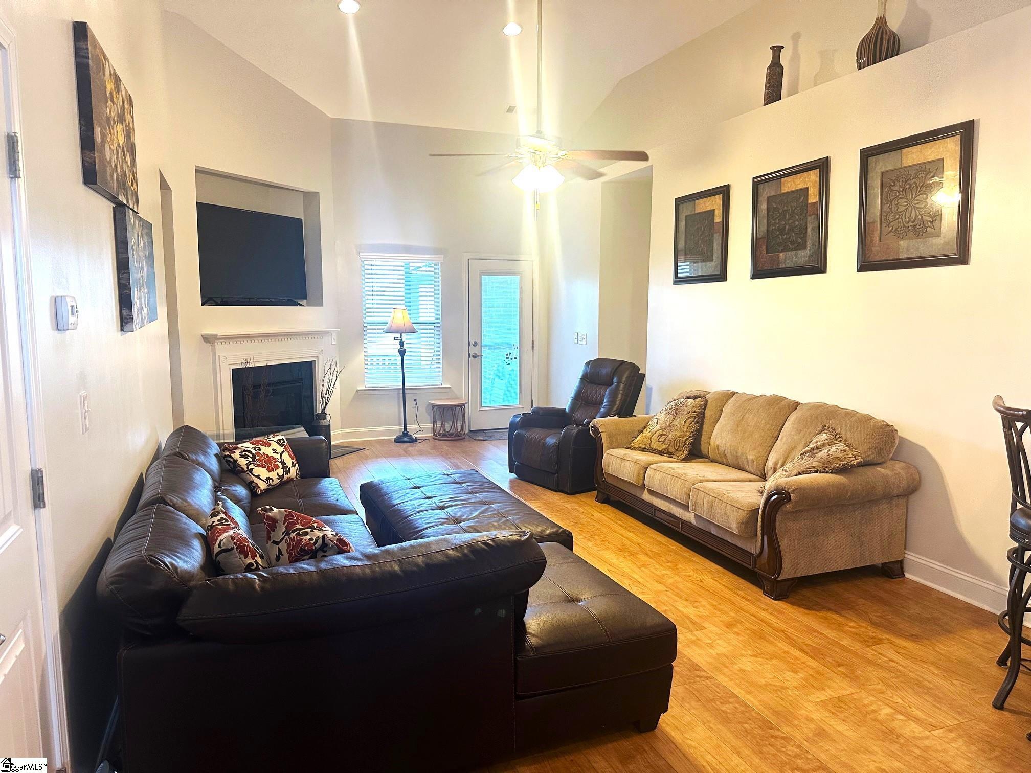 220 Scottish Avenue Simpsonville, SC 29680-7390