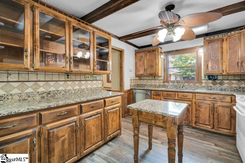 268 Margate Circle Chesnee, SC 29323