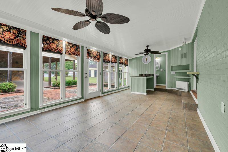 268 Margate Circle Chesnee, SC 29323