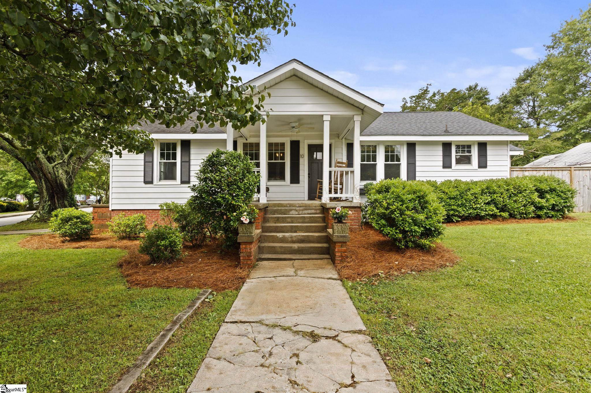 10 Keith Drive Greenville, SC 29607