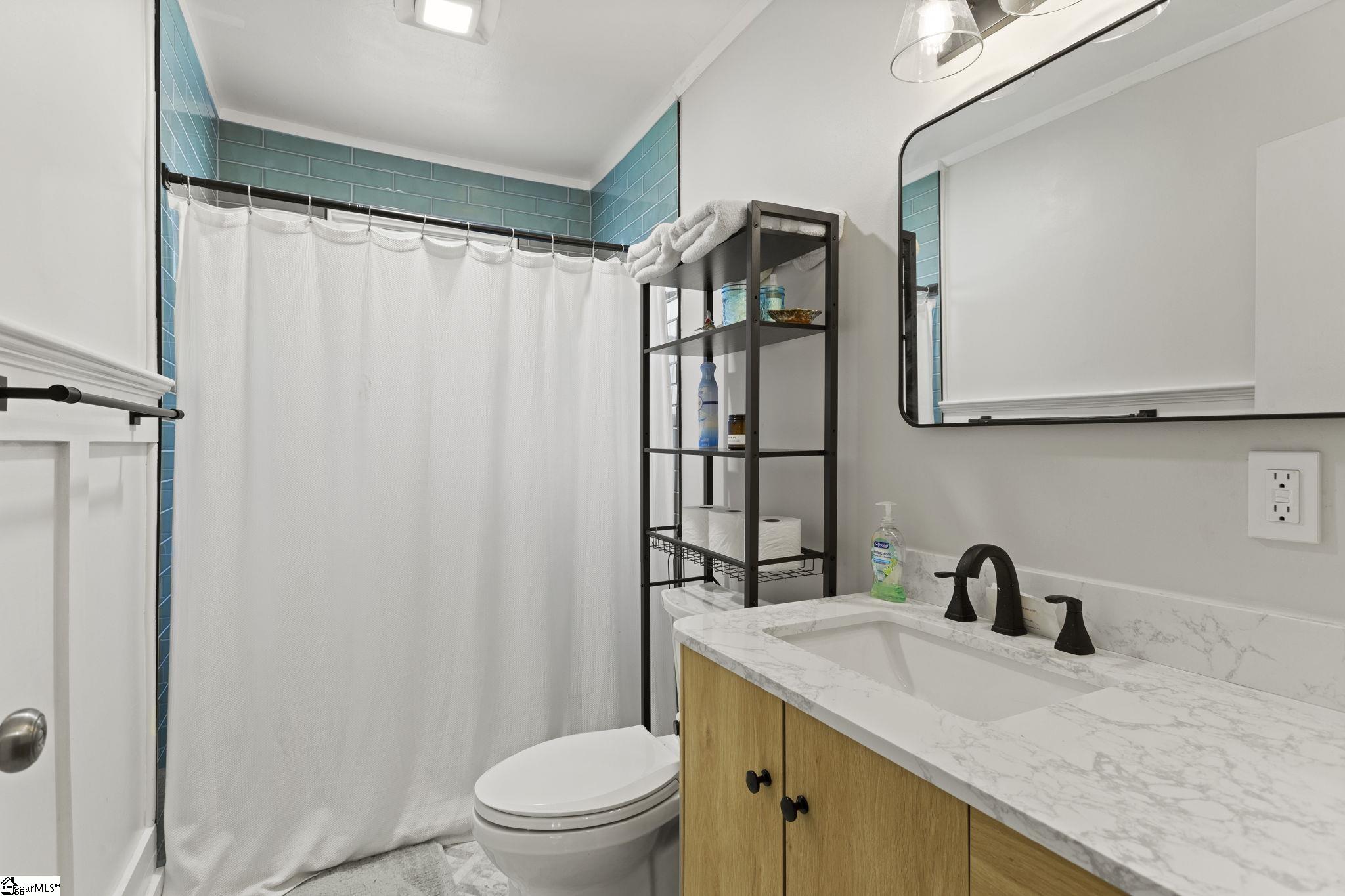 10 Keith Drive Greenville, SC 29607
