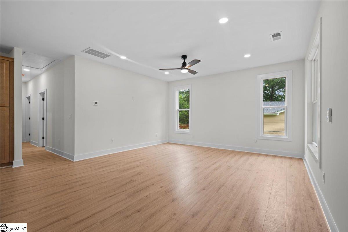 119A Woodland Drive Fountain Inn, SC 29644