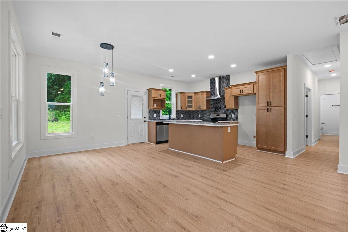 119A Woodland Drive Fountain Inn, SC 29644