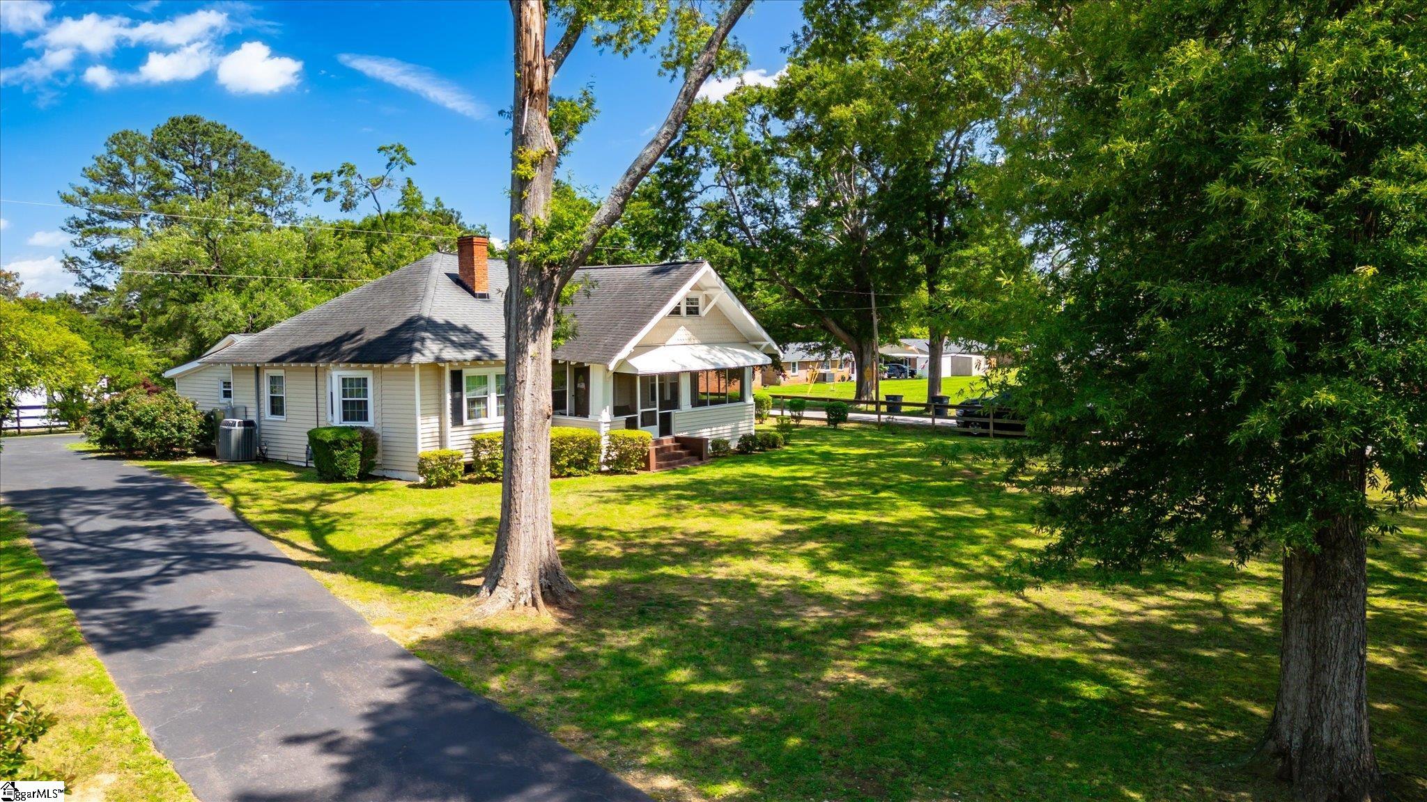 2100 Marchbanks Avenue Anderson, SC 29621