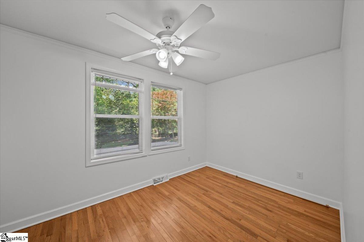 304 Robin Hood Road Greenville, SC 29607