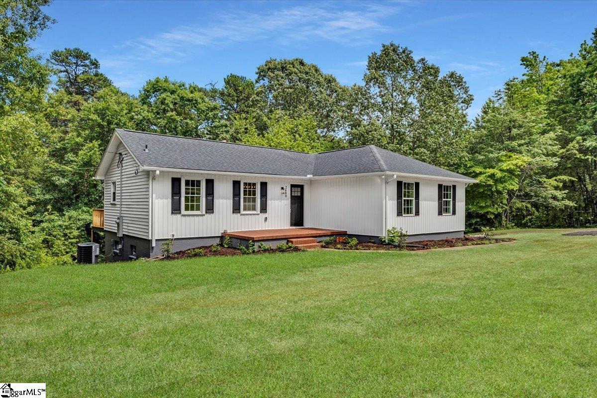 2400 Tigerville Road Travelers Rest, SC 29690