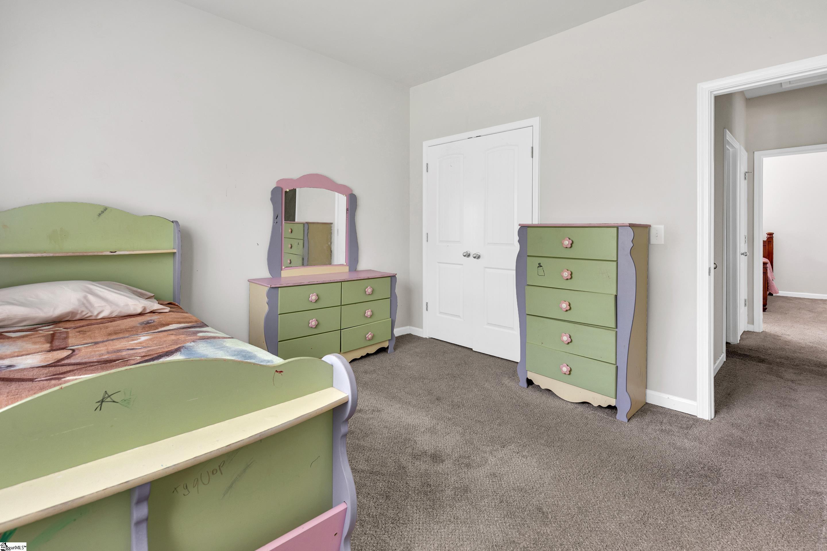 10 N Plainview Drive Greenville, SC 29611