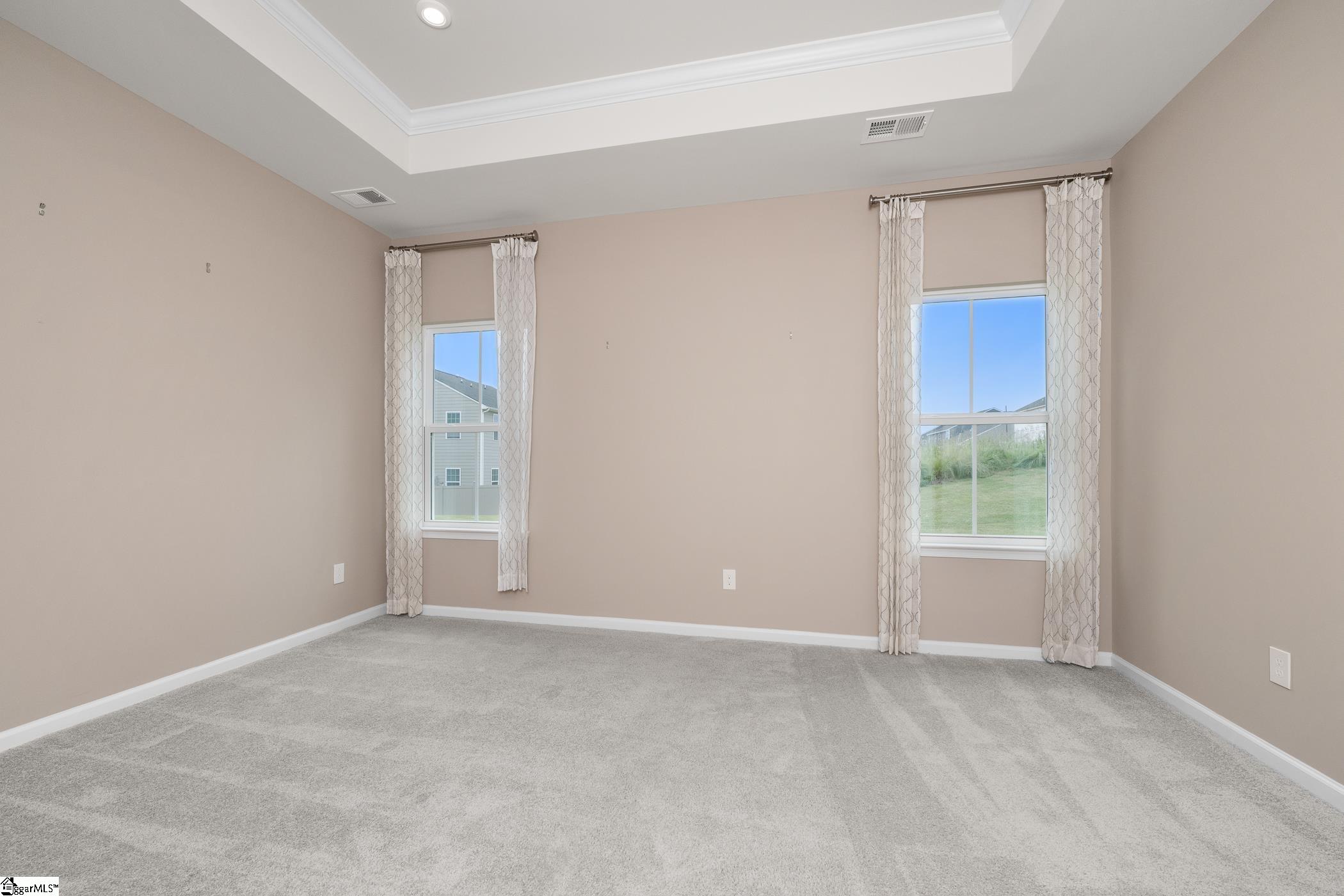 6010 Ives Avenue Spartanburg, SC 29307