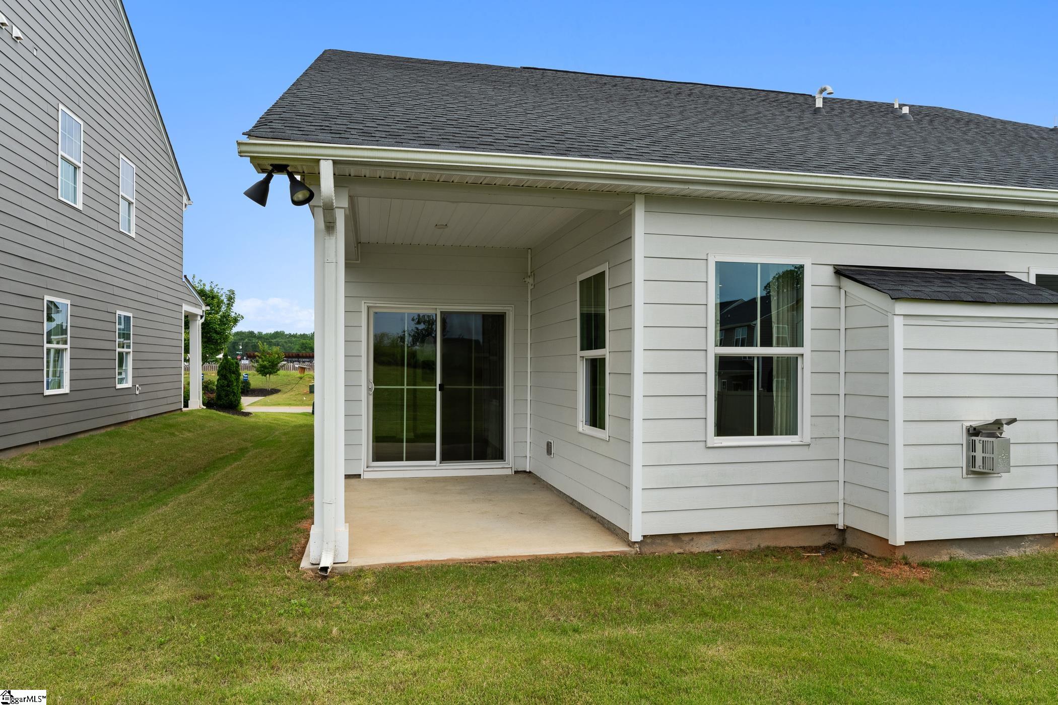 6010 Ives Avenue Spartanburg, SC 29307