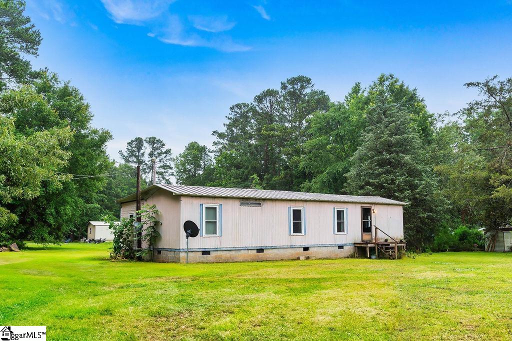 1751 Dillard Road Waterloo, SC 29384