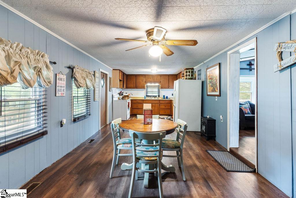 1751 Dillard Road Waterloo, SC 29384