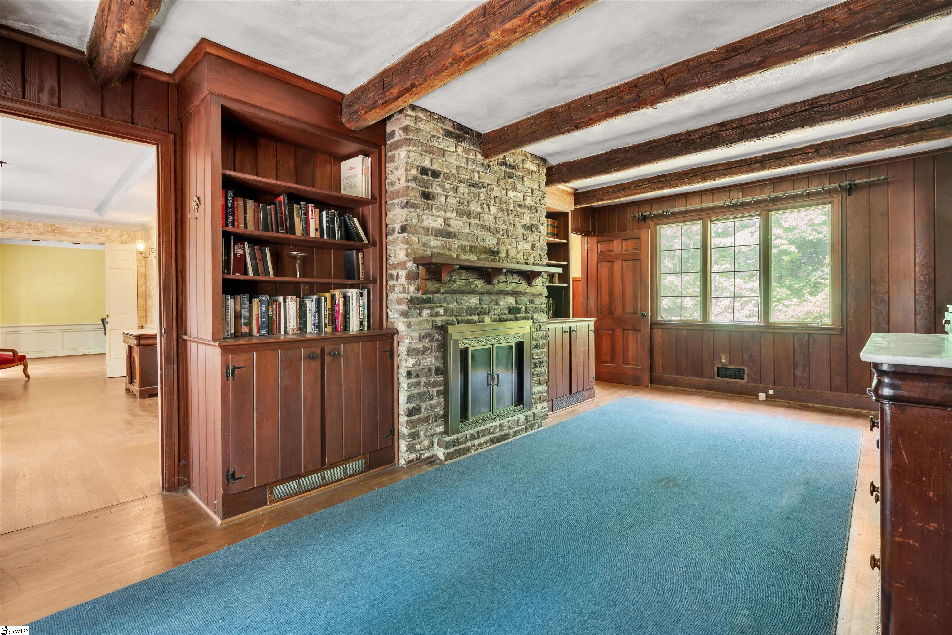 141 Shoreham Road Spartanburg, SC 29307