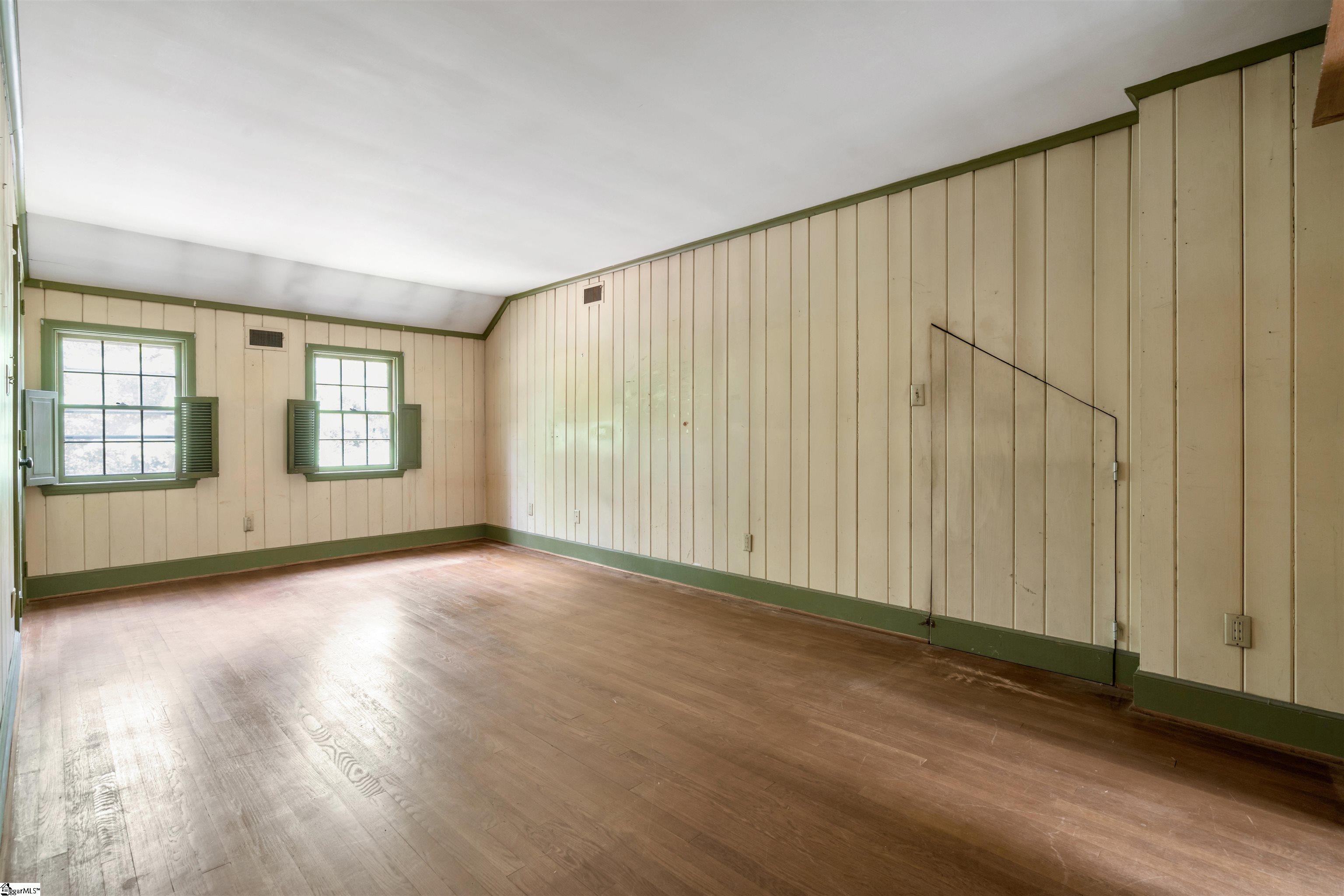 141 Shoreham Road Spartanburg, SC 29307