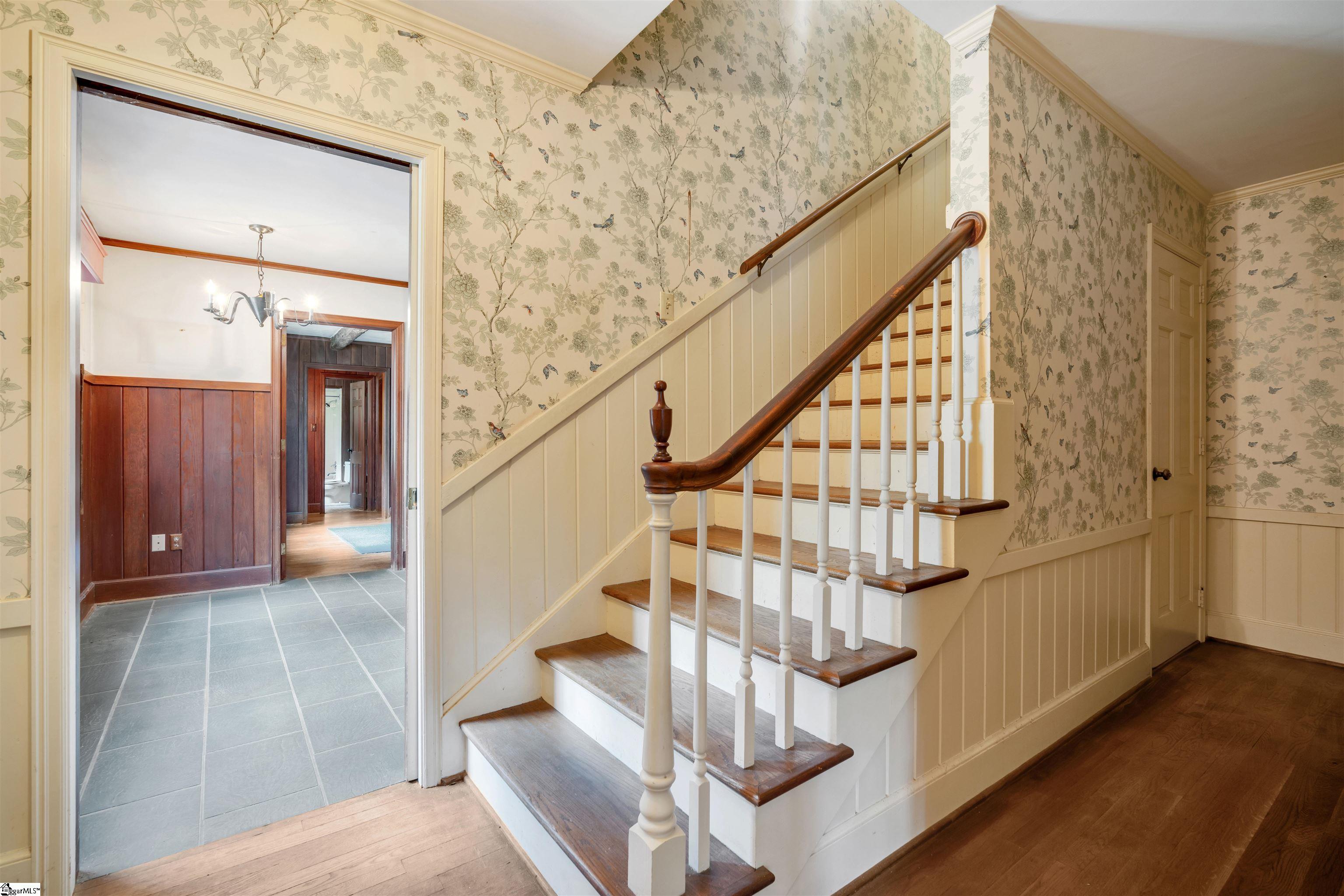 141 Shoreham Road Spartanburg, SC 29307