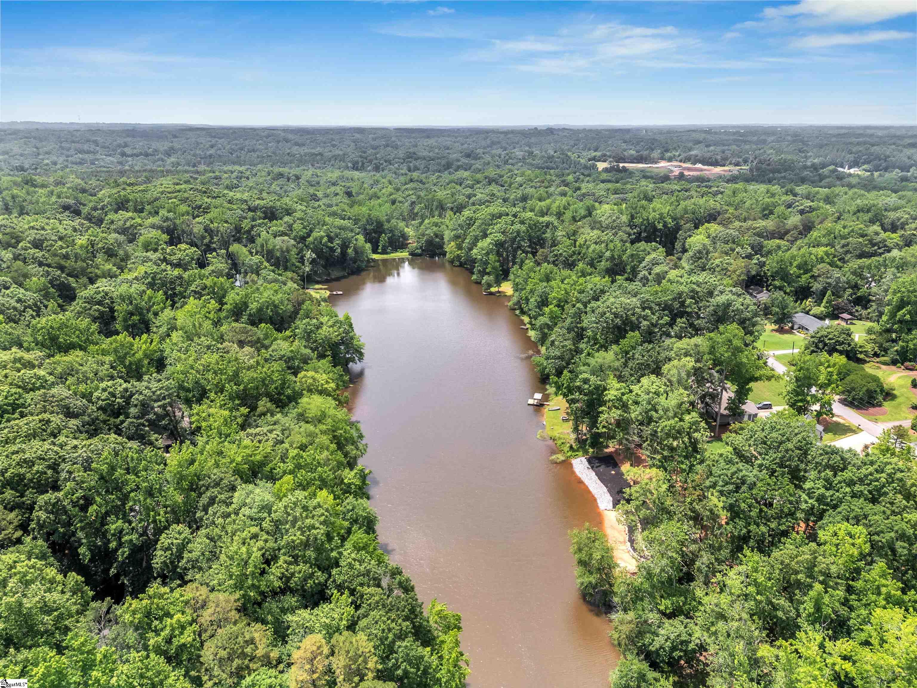 141 Shoreham Road Spartanburg, SC 29307