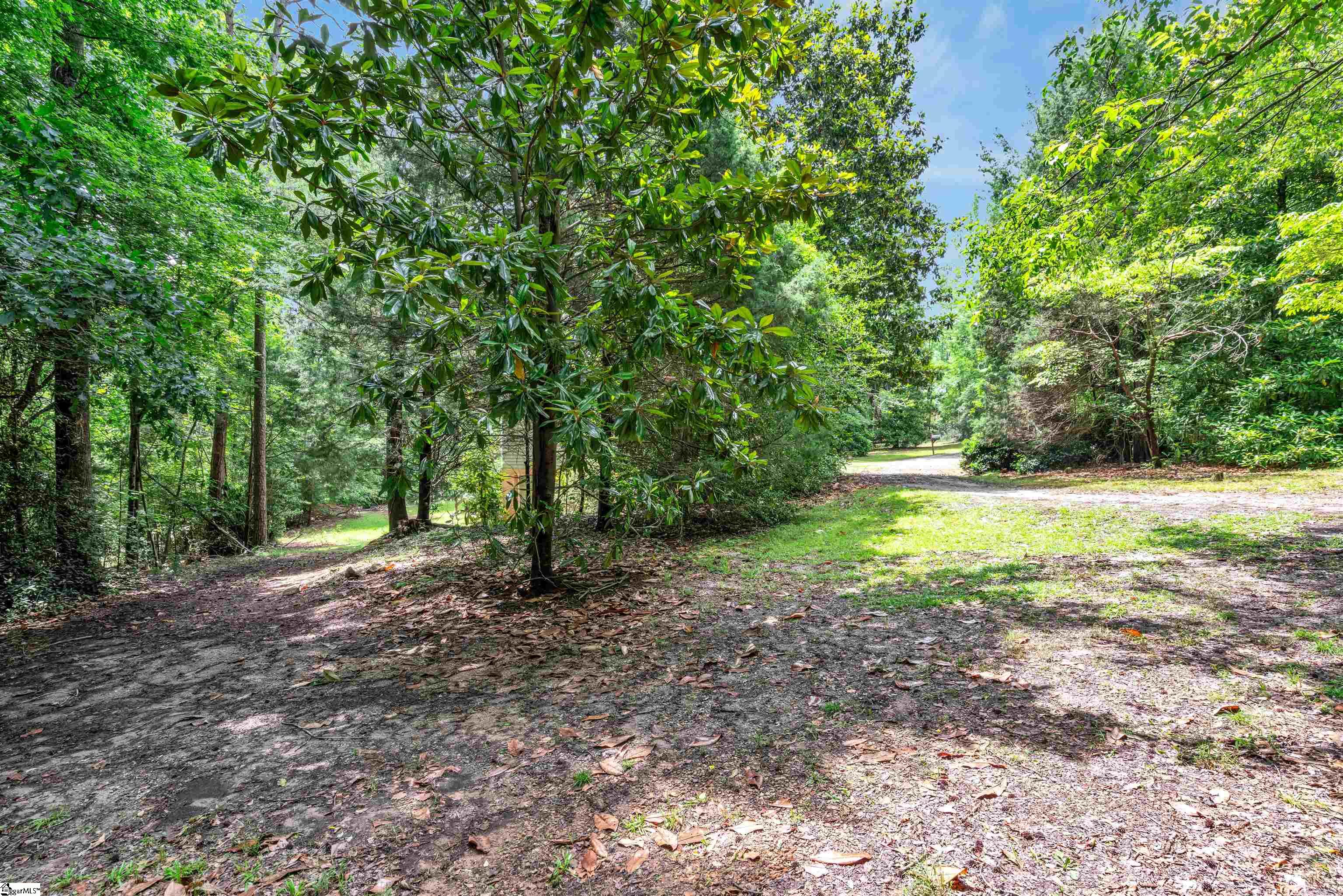 141 Shoreham Road Spartanburg, SC 29307