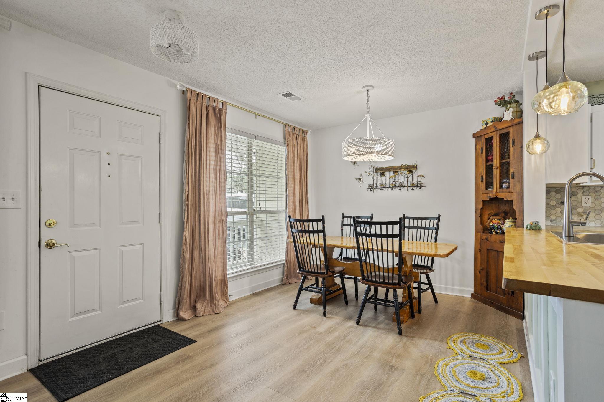 26 Bear Grass Court Greenville, SC 29605