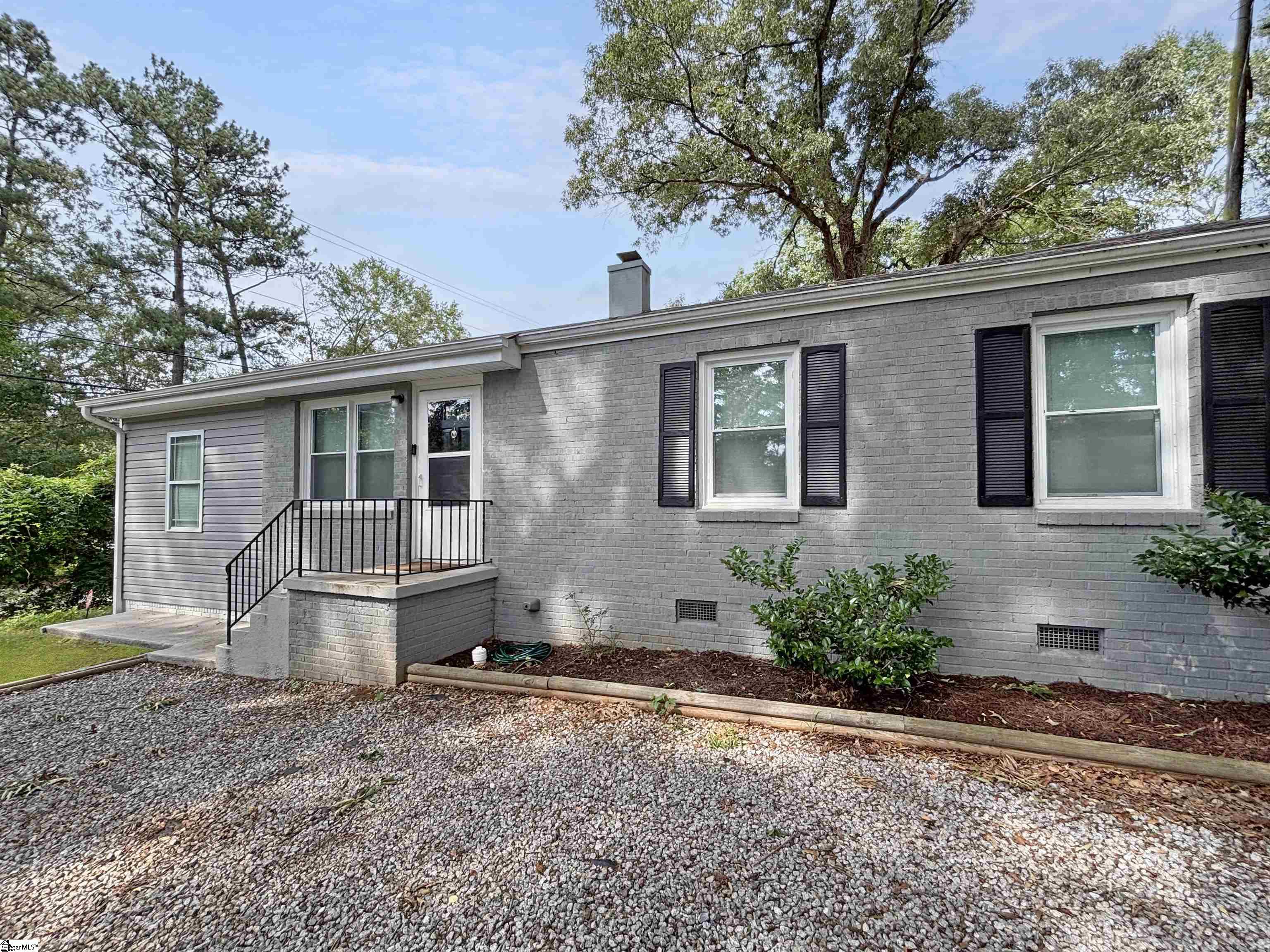 18 Prosperity Court Greenville, SC 29605