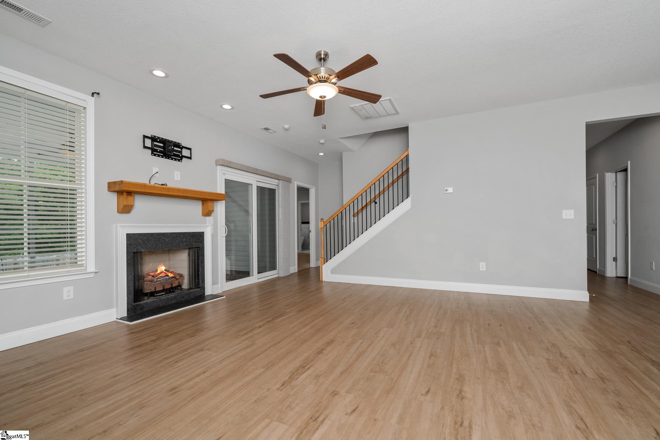 100 Holly Drive Duncan, SC 29334-9642