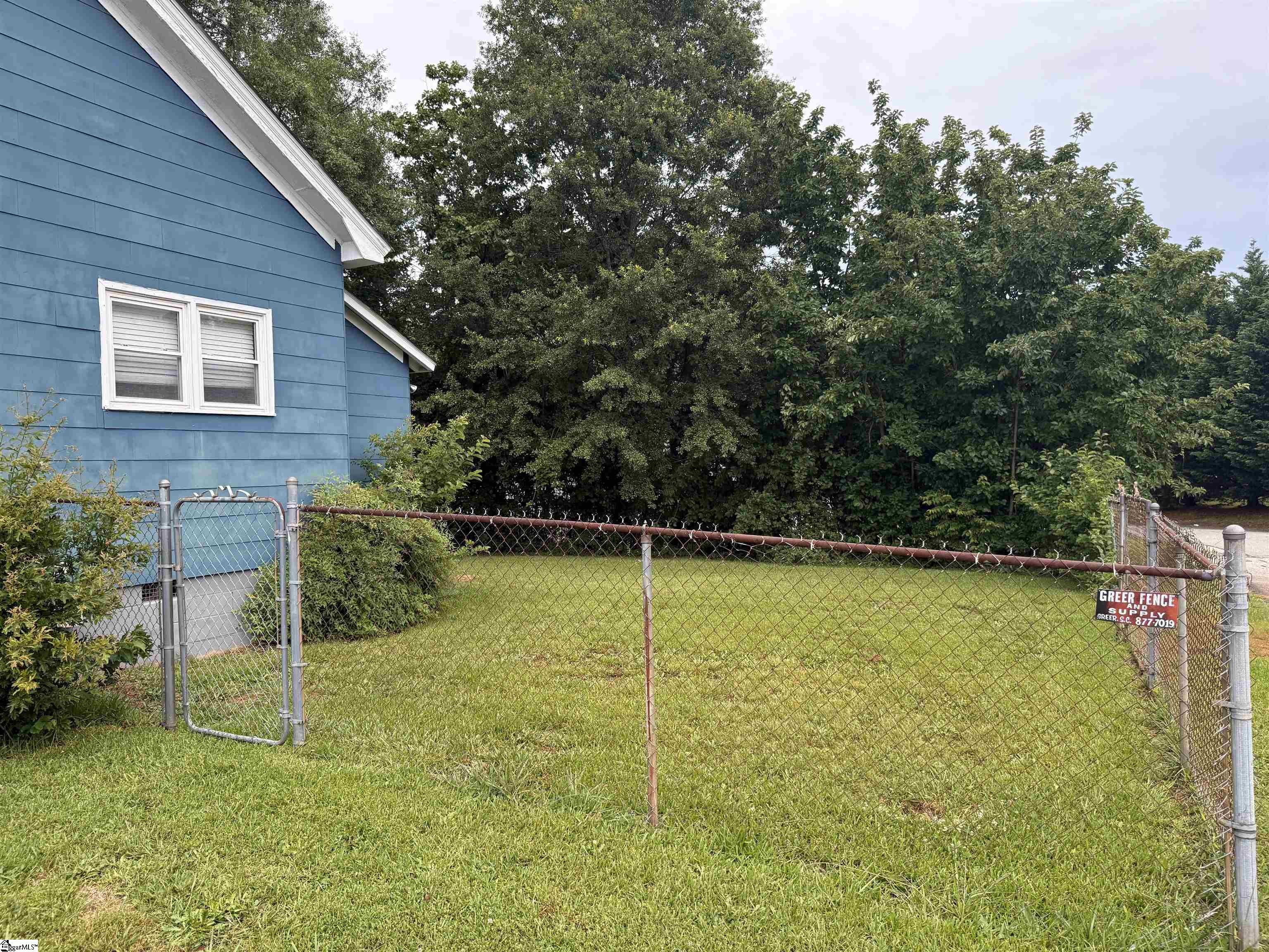 13 26th Street Greer, SC 29651