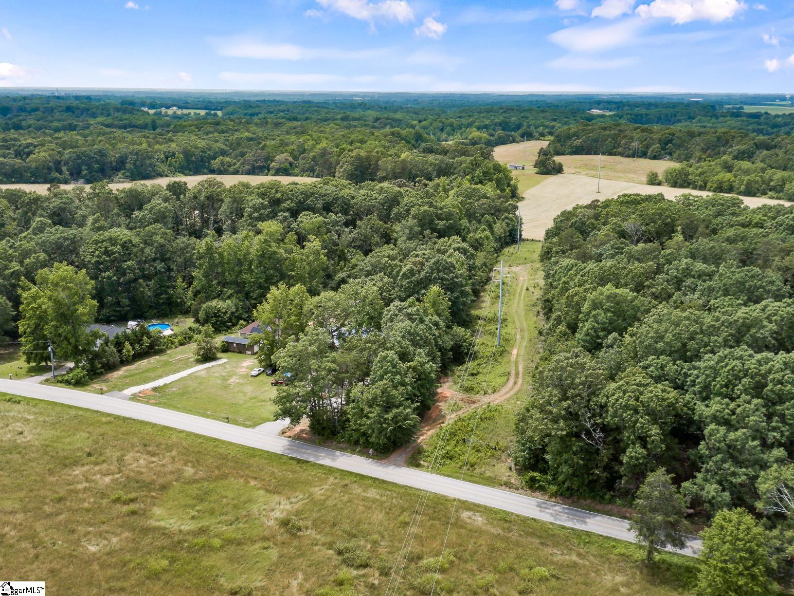 859 Eastview Drive Pendelton, SC 29670