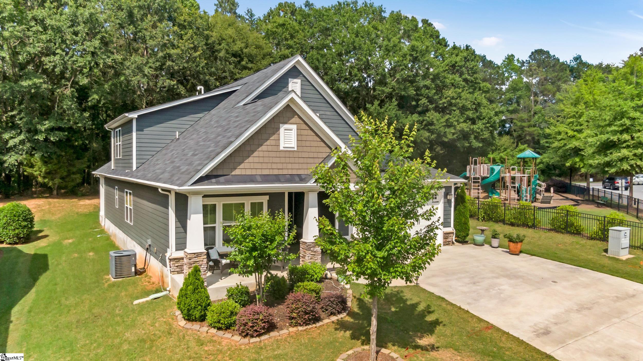 500 Briar Oaks Lane Simpsonville, SC 29681