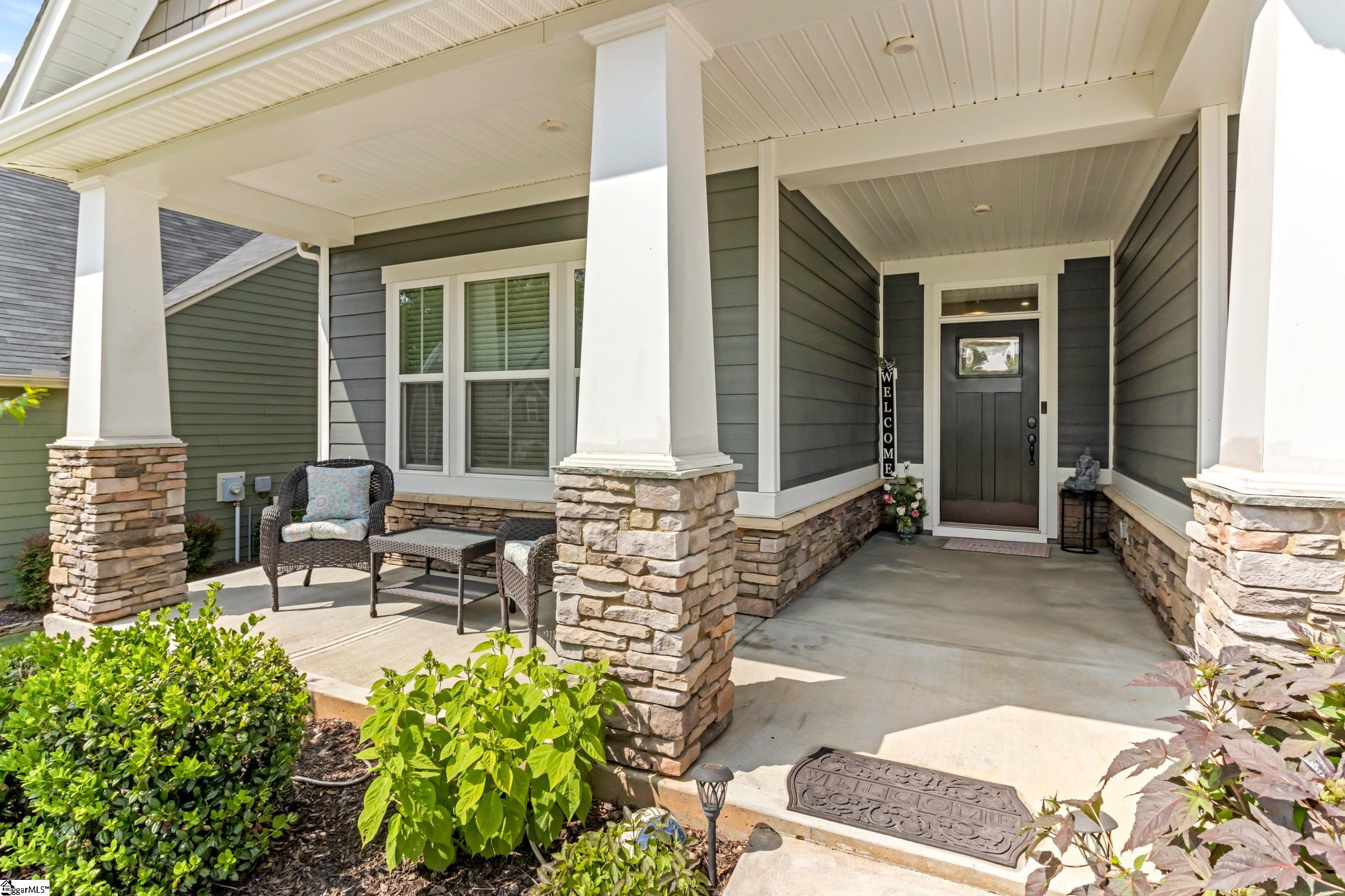 500 Briar Oaks Lane Simpsonville, SC 29681