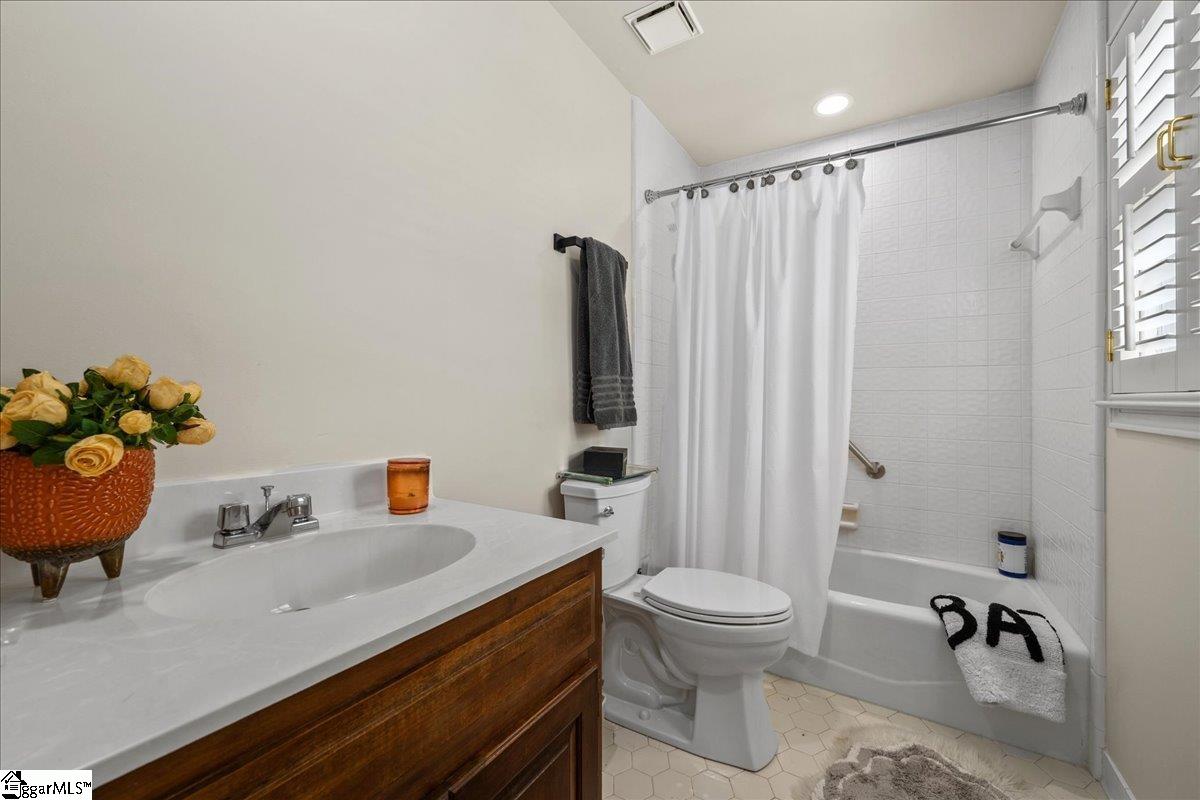 1250 Shadow Way Greenville, SC 29615