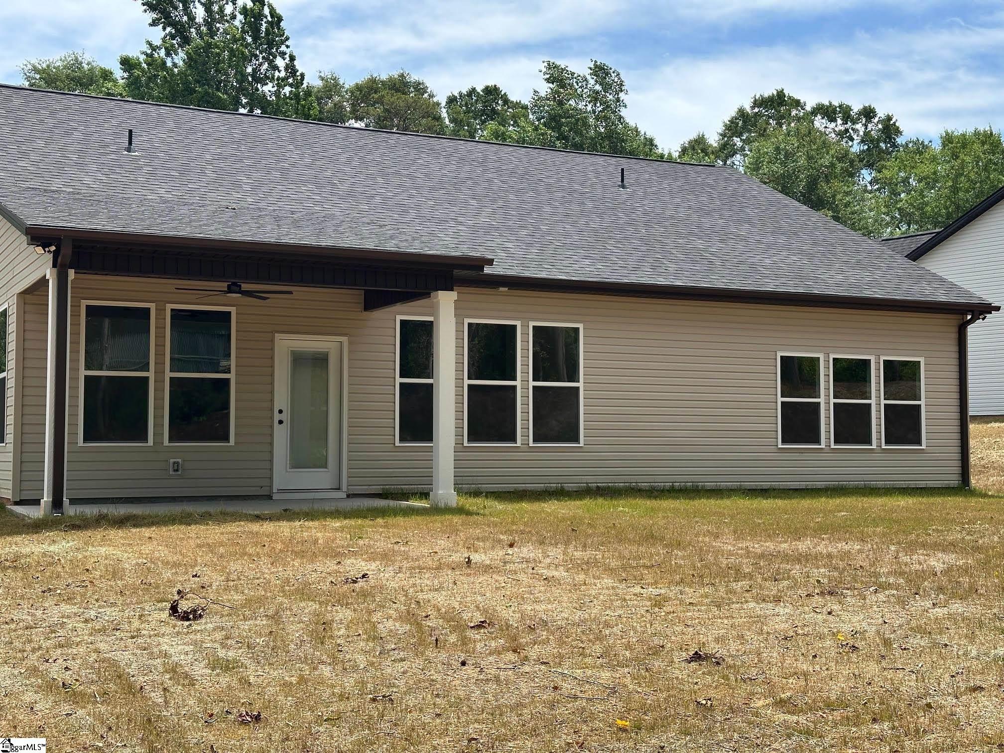 953 Mike Circle Boiling Springs, SC 29303