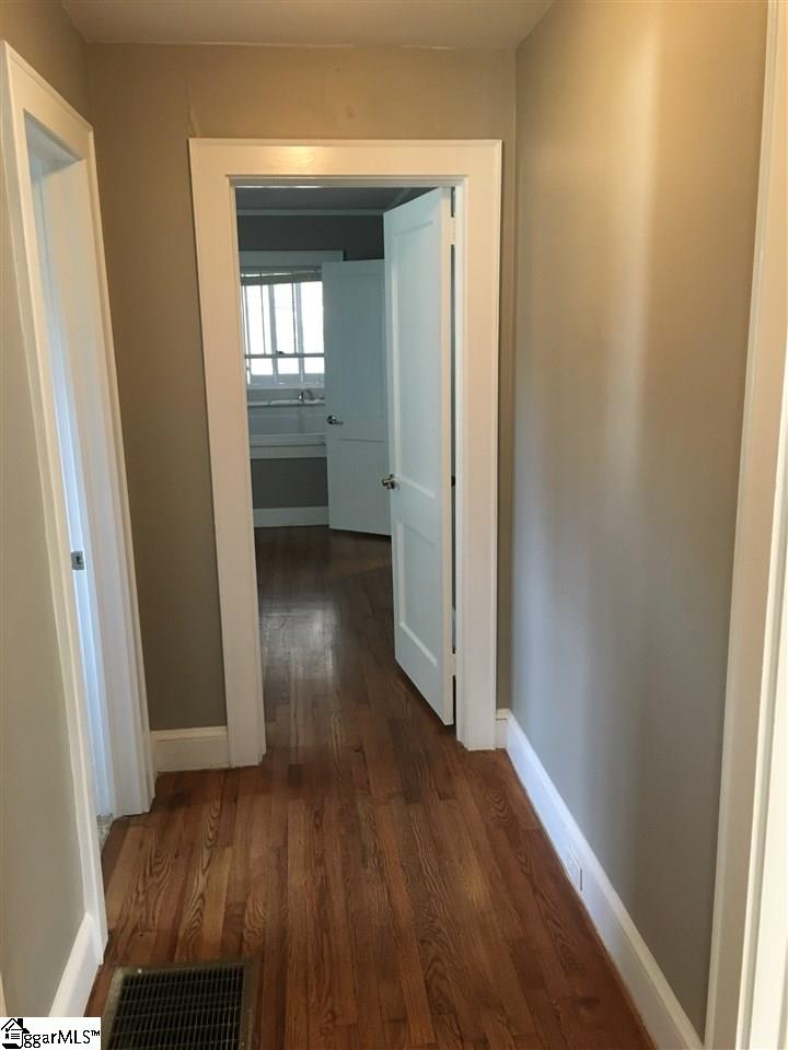 110 Andrews Street Greenville, SC 29601