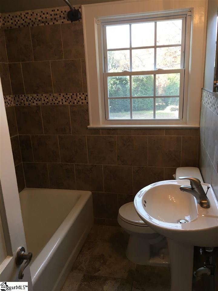 110 Andrews Street Greenville, SC 29601