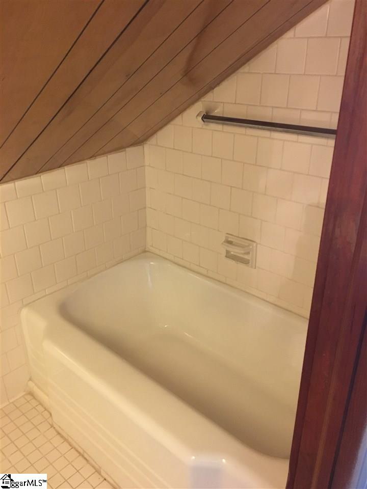110 Andrews Street Greenville, SC 29601