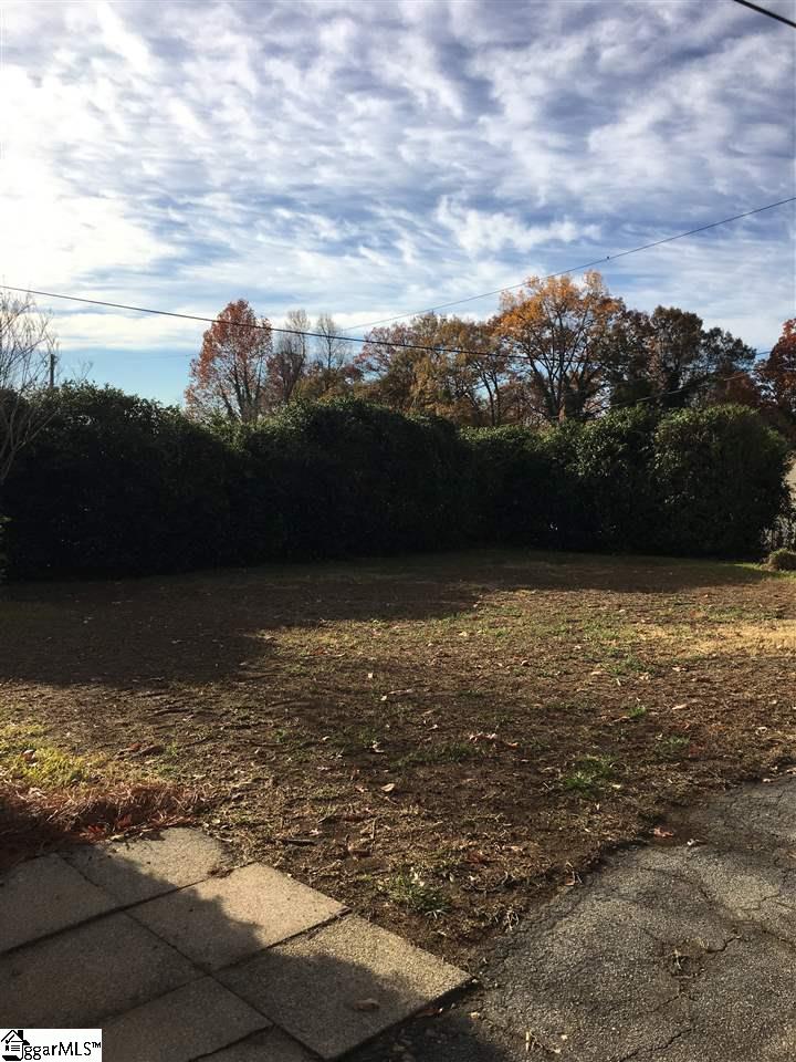 110 Andrews Street Greenville, SC 29601