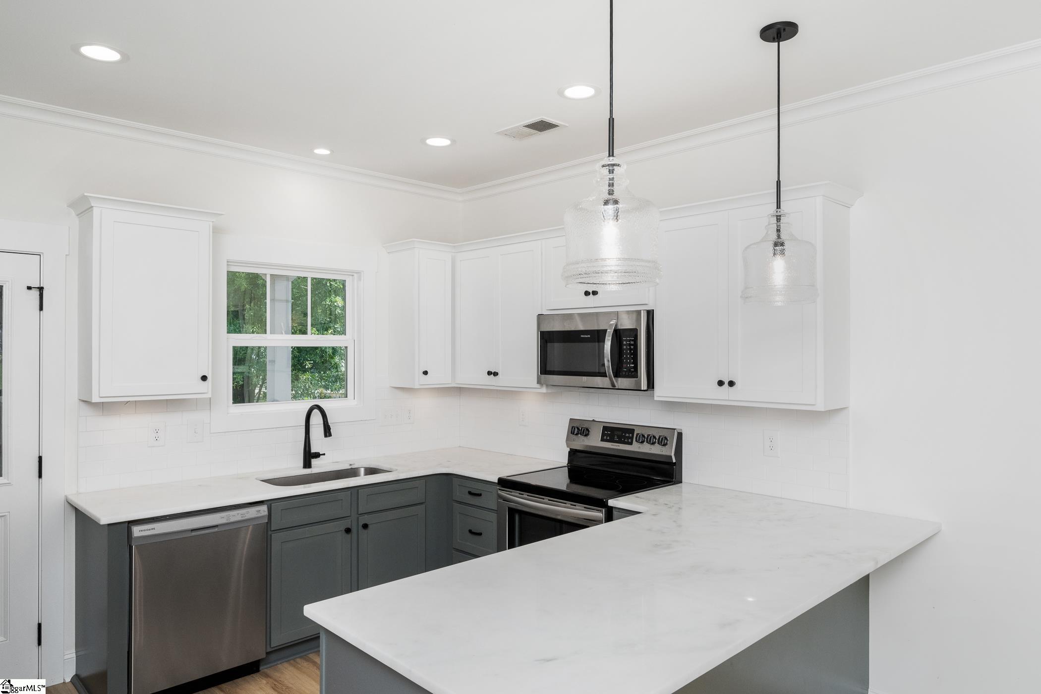 101 Duke Street Greenville, SC 29609-3517