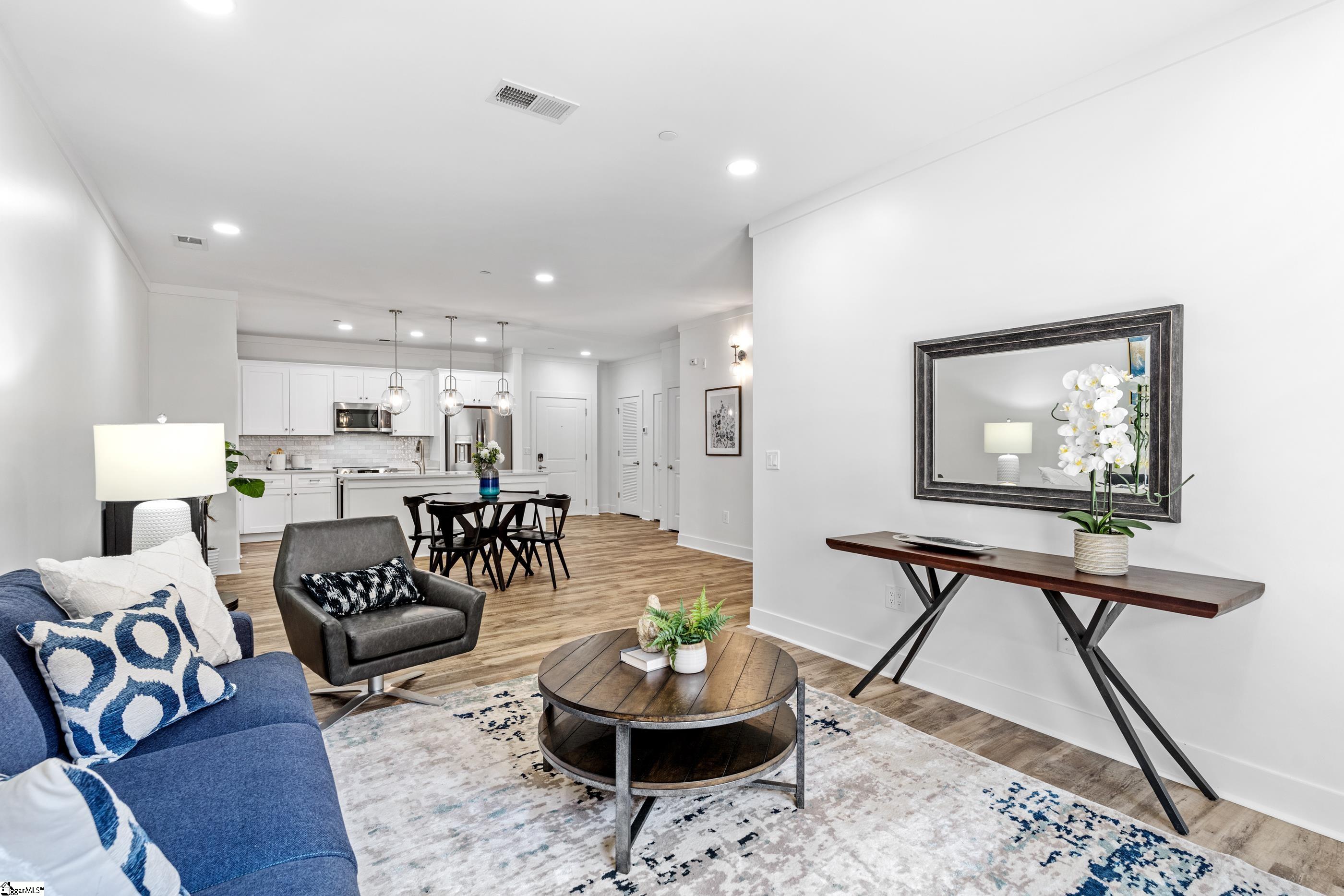 98 E McBee Avenue UNIT Unit 310 Greenville, SC 29601