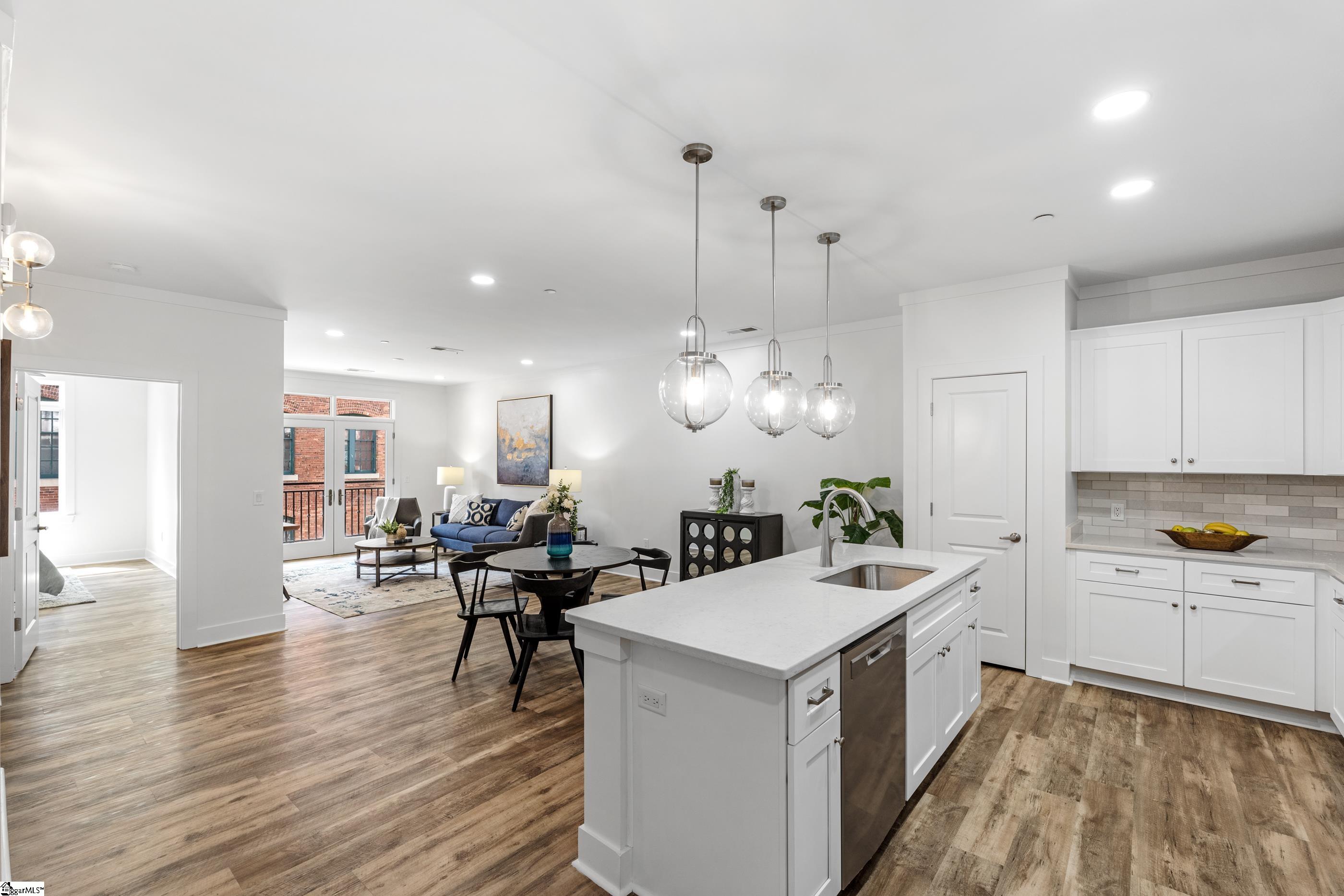 98 E McBee Avenue UNIT Unit 310 Greenville, SC 29601