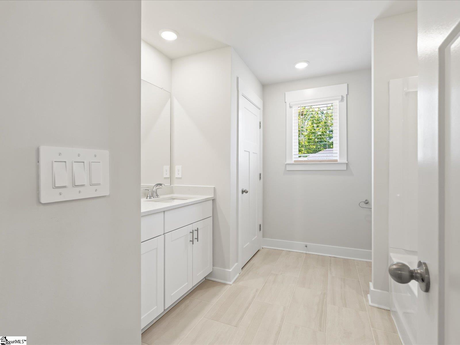 787 Burghley Circle Greer, SC 29651