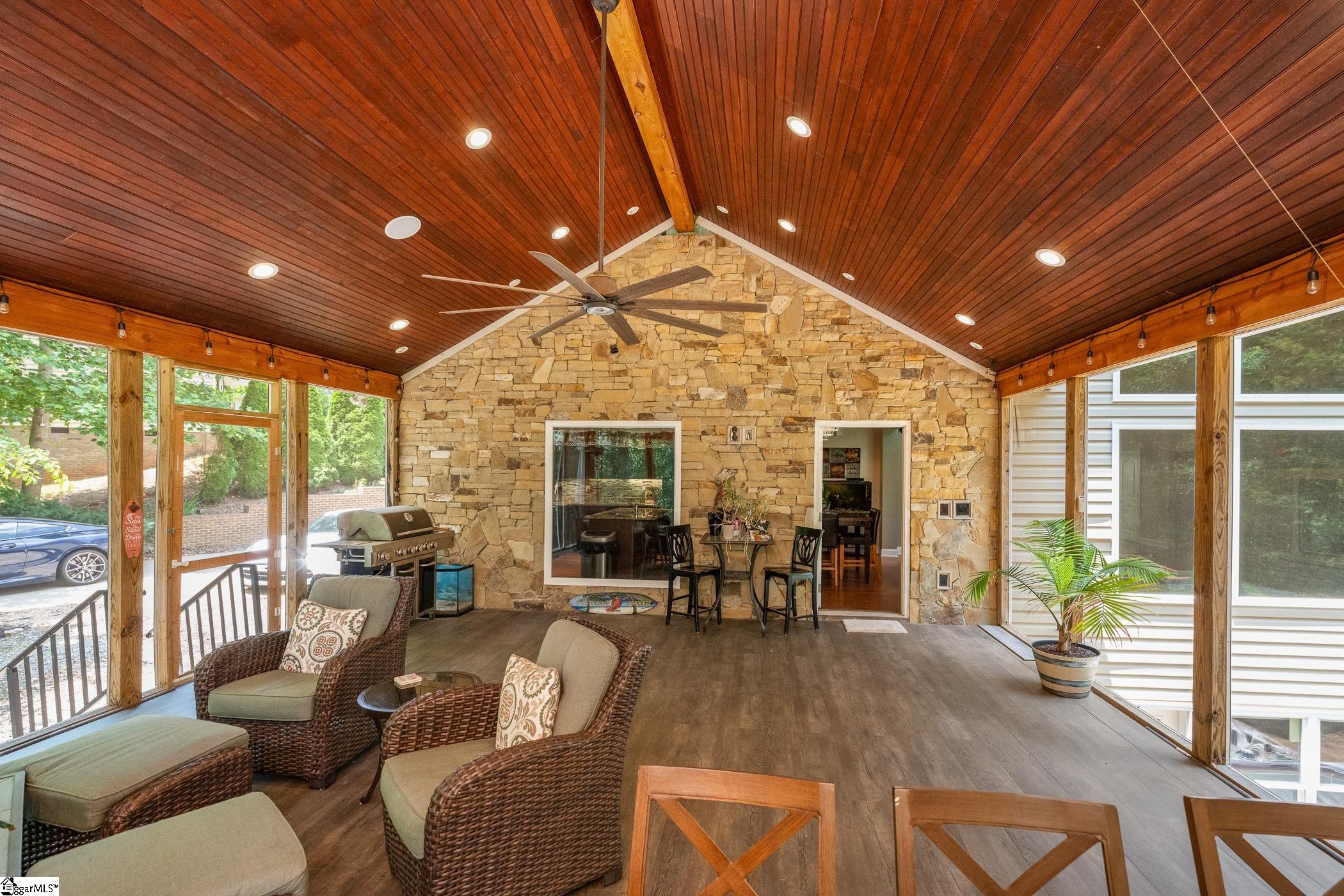 112 Woodstone Drive Easley, SC 29642-7875