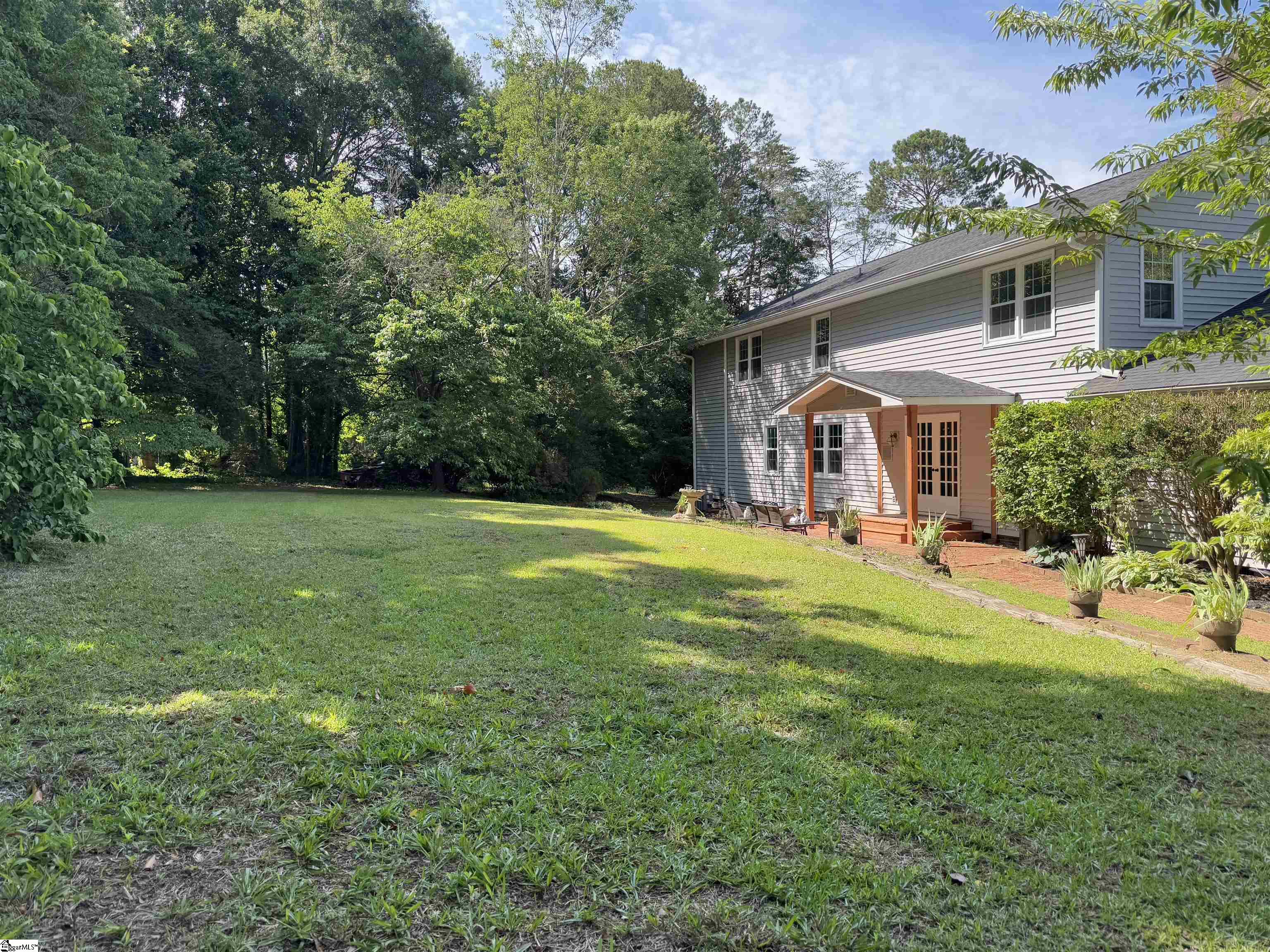 102 Buckingham Court Easley, SC 29640