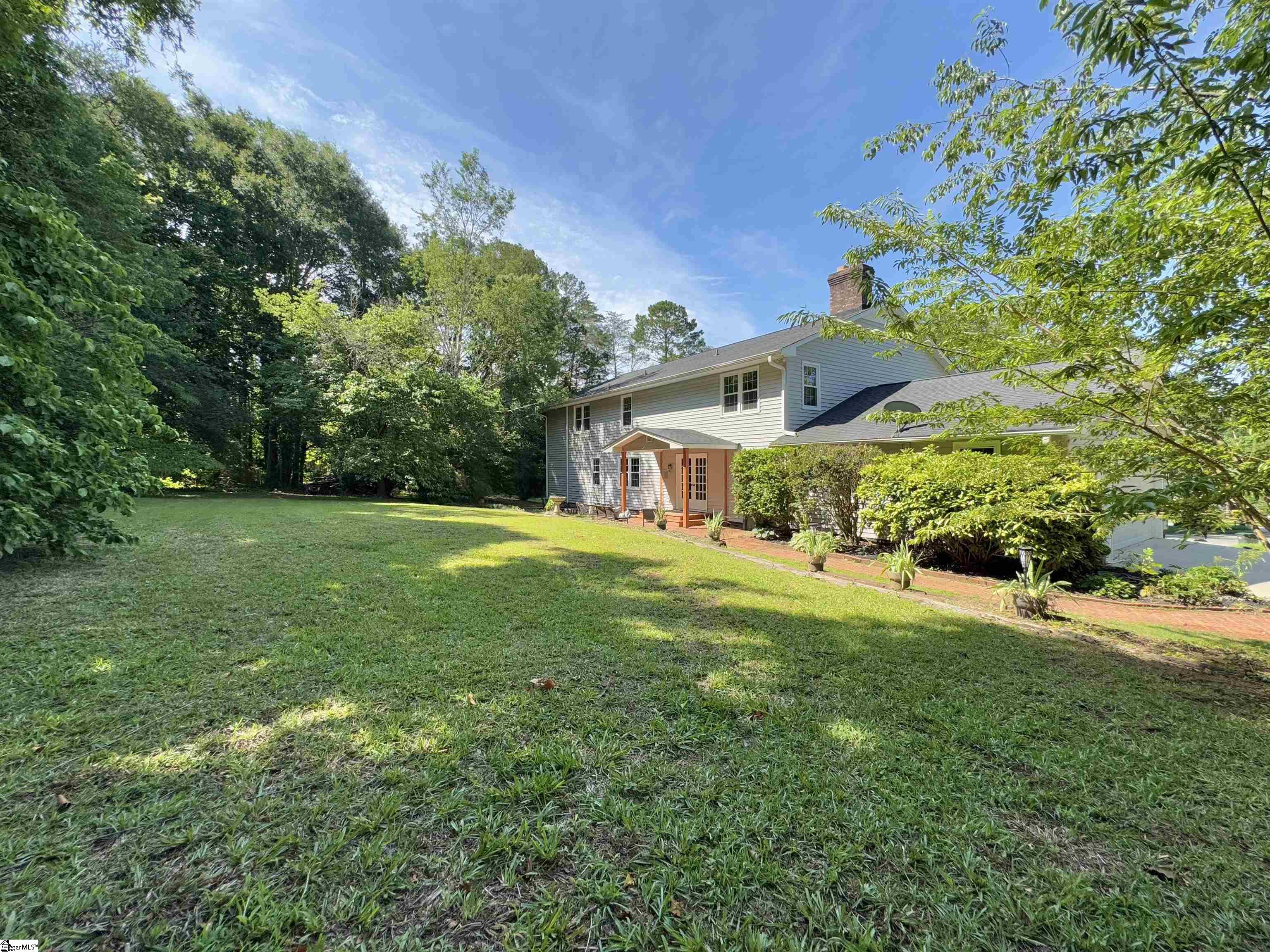 102 Buckingham Court Easley, SC 29640