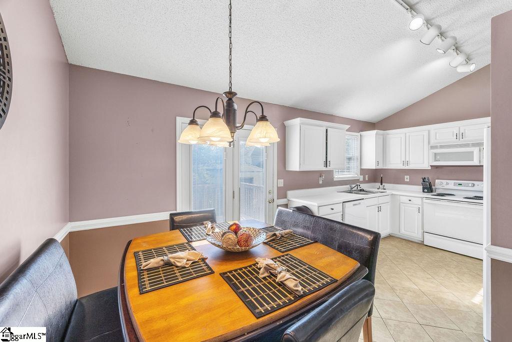 353 Old John Dodd Road Boiling Springs, SC 29316