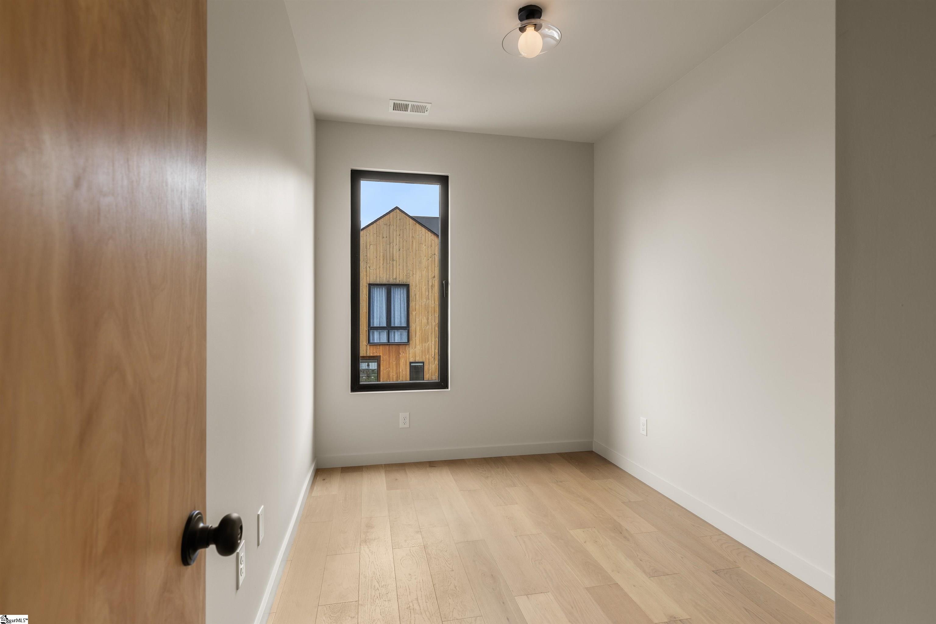 16 Nordic Lane Greenville, SC 29609